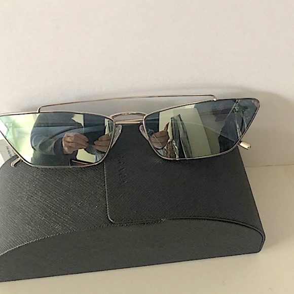 Prada - Prada Ultravox - Silver Cat Eye Sunglasses mirror - Picture 3 of 8